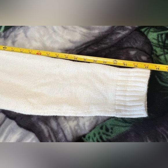 Old Navy women Cream and Gray Cardigan Sweater Size XL - Picture 8 of 9